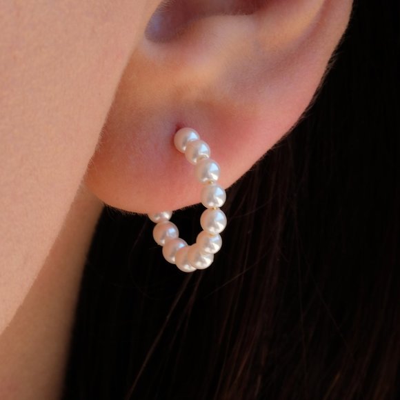 Pearl hoop earrings, gold hoop earring, pearl bridal earring, - Picture 9 of 9